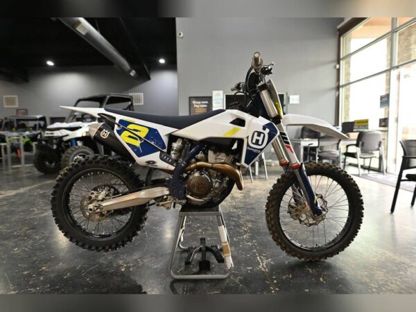 Used 2022 Husqvarna Dirt Bike Motorcycle FC 350 For Sale